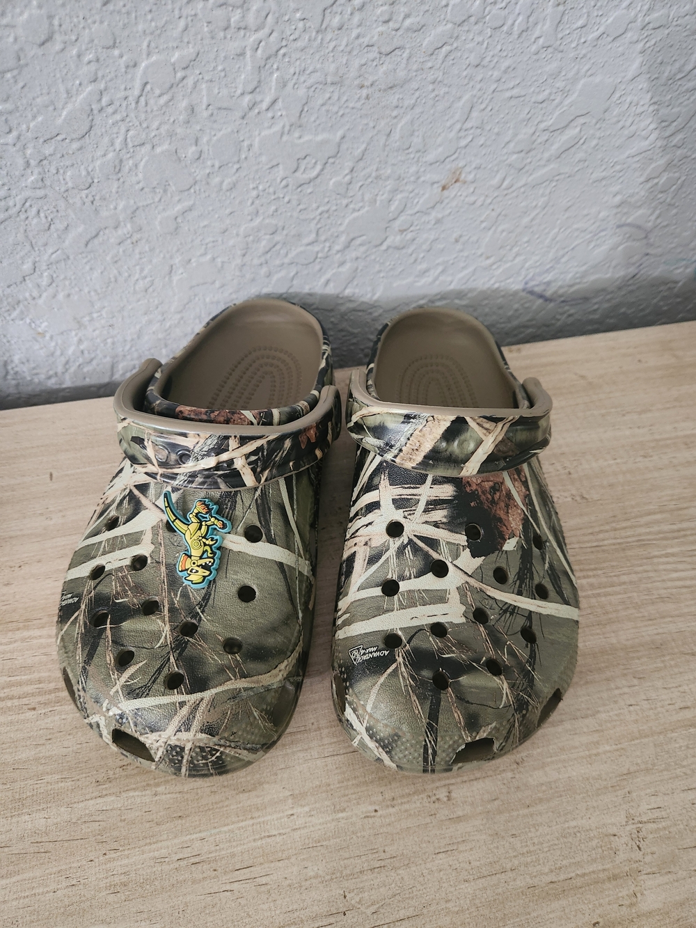 CROCS Kids' Camo Classic Clog - Green/Tan